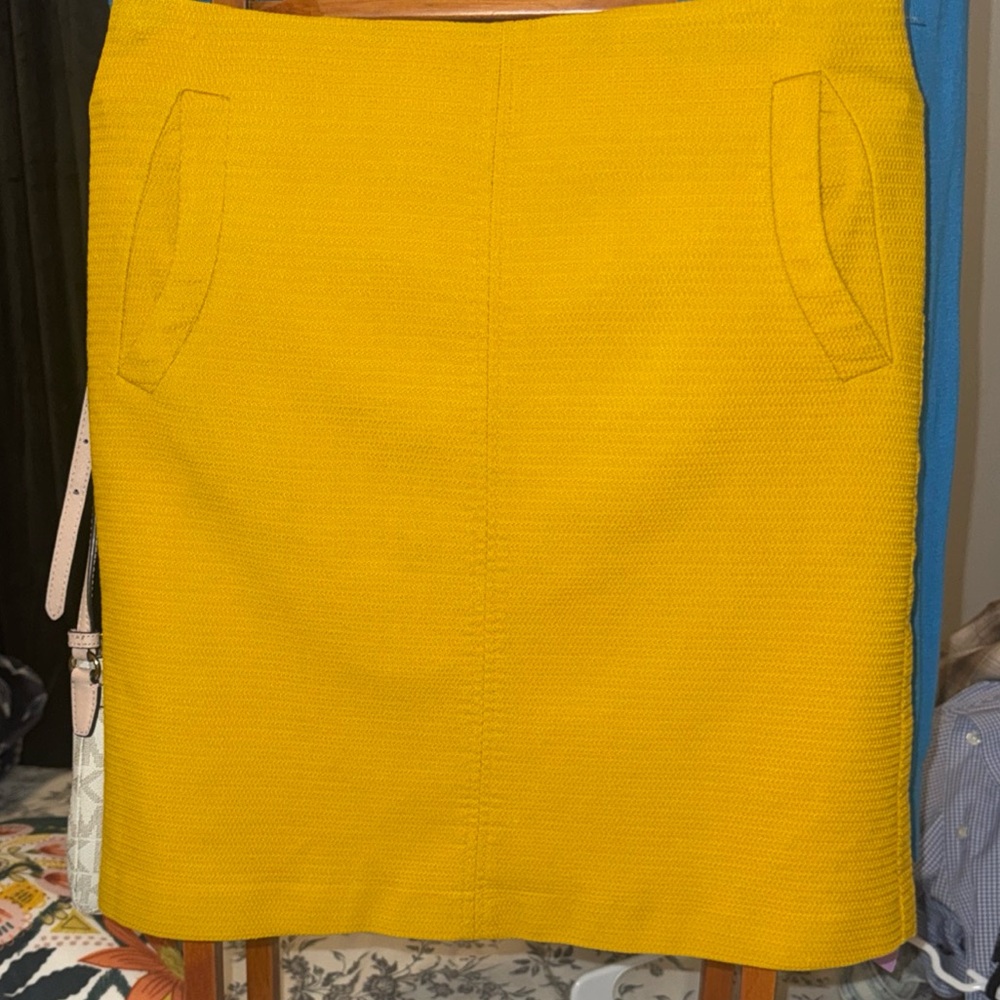 Ann Taylor Yellow Pencil Skirt - Picture 2 of 7
